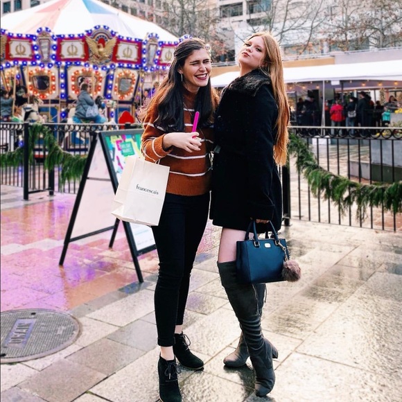 BACK ON POSH🌿⚡️Code: JASMINERLEE⚡️ - Picture 3 of 6